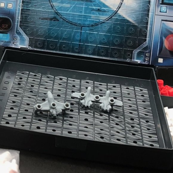 Hasbro Battleship Game - Picture 3 of 3